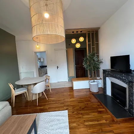 2 Chambres, Parking Privé, Gare à 5 Min Apartamento Grenoble
