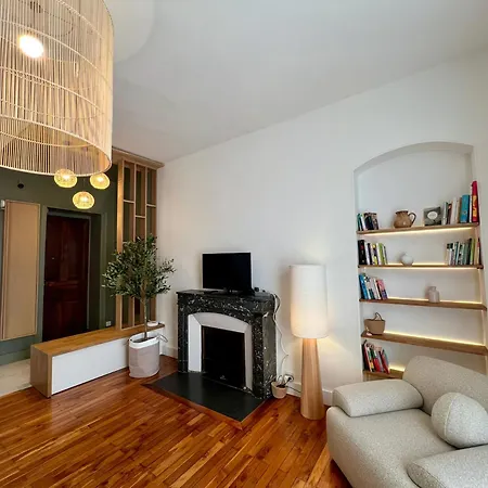 2 Chambres, Parking Privé, Gare à 5 Min Appartamento *